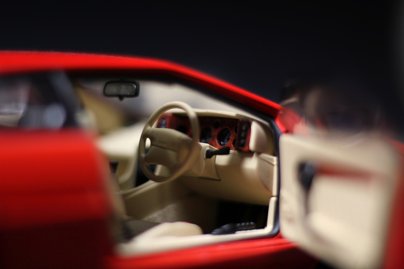 Illustration for article titled AutoArt Lotus Esprit V8 in 1:18 scale
